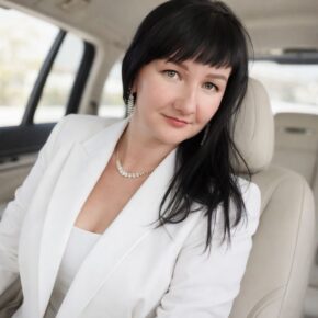 Леся Тиханова